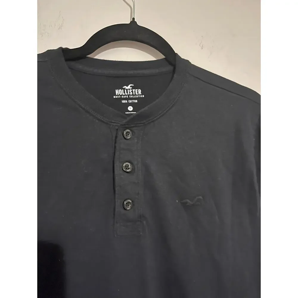 Bundle of 3 Short Sleeve Tees Henley Black Red Size M